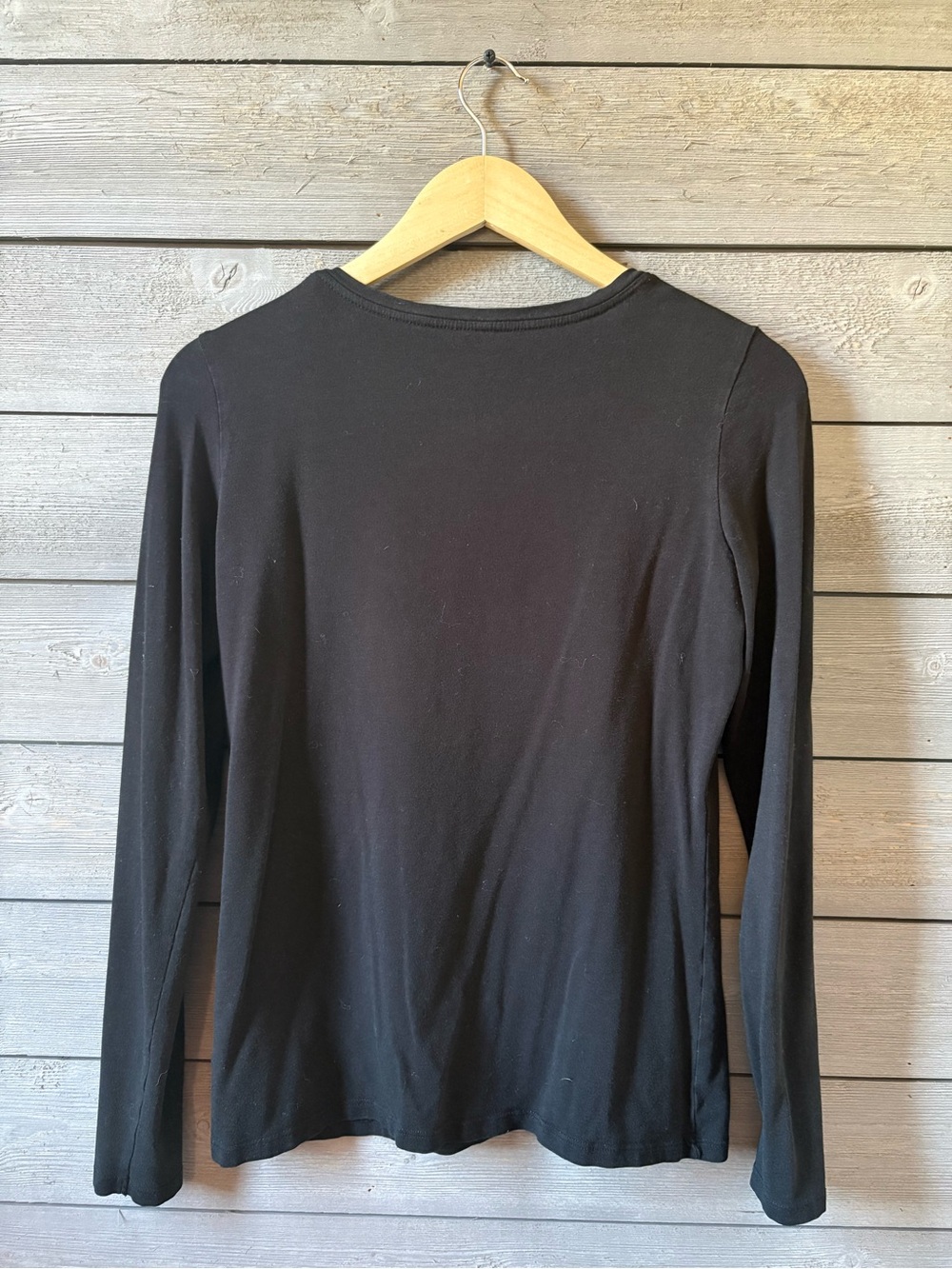 Tahari Black Crewneck Long Sleeve Top - Picture 3 of 5
